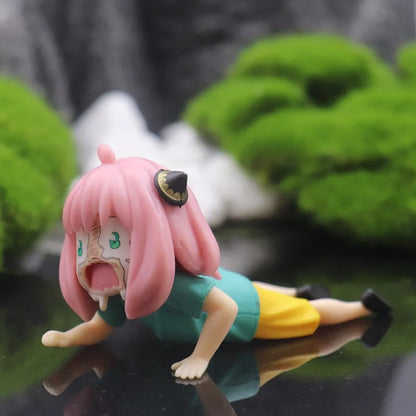 SPY x FAMILY Anya Forger Crying Meme Figure - Hilarious Anime Collectible PVC Statue 5cm
