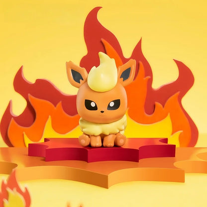 Pokémon Pokéball Mini Figure Toy Set – Eeveelutions, Pikachu, Starter & Classic Characters