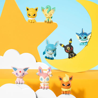 Pokémon Pokéball Mini Figure Toy Set – Eeveelutions, Pikachu, Starter & Classic Characters